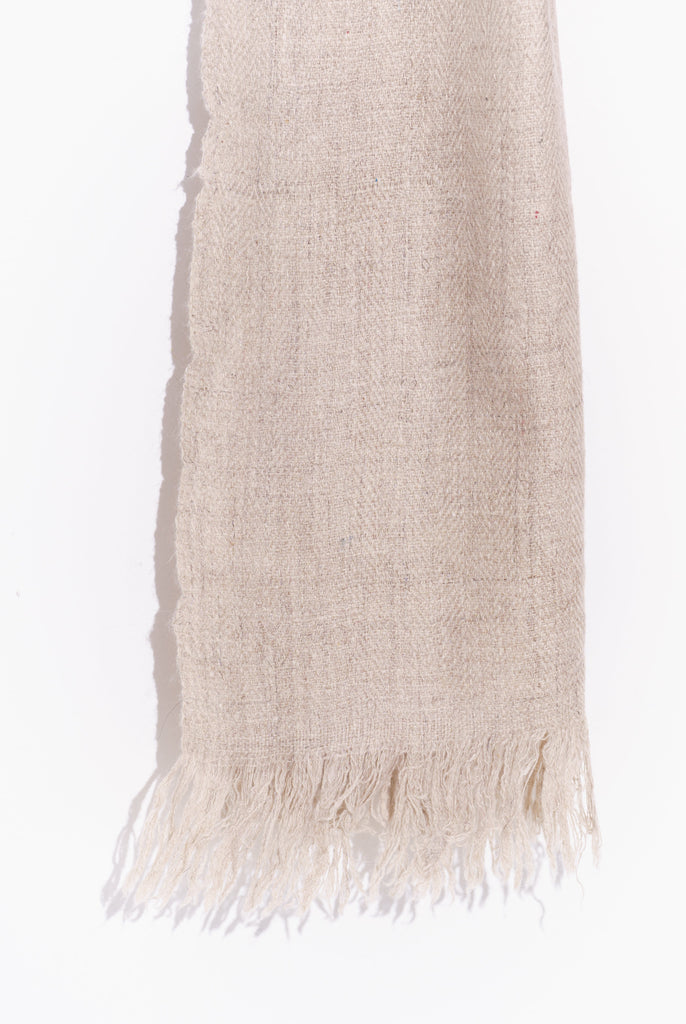 Solid-stole-made-from-the-finest-quality-of-pashmina-US-Ecru-solid-pashmina-stole