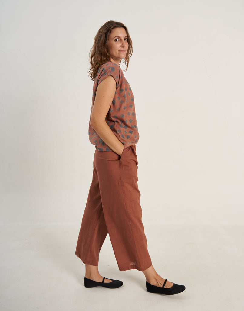 Buy Russet Brown Lightweight Summer Pant for Women At World of Crow