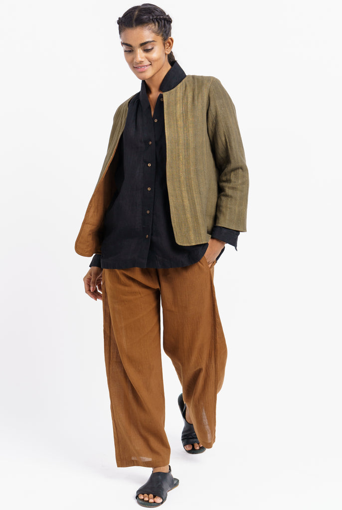 Olive organic cotton Jacket, ethical sustainable clothing brands, fashion brands that are sustainable, 100 organic cotton women's clothing, organic cotton clothes online shop, all cotton women's clothing, buy cotton clothes online, all cotton women's clothing, cotton clothing for women, minimal clothes shop, minimalist clothing